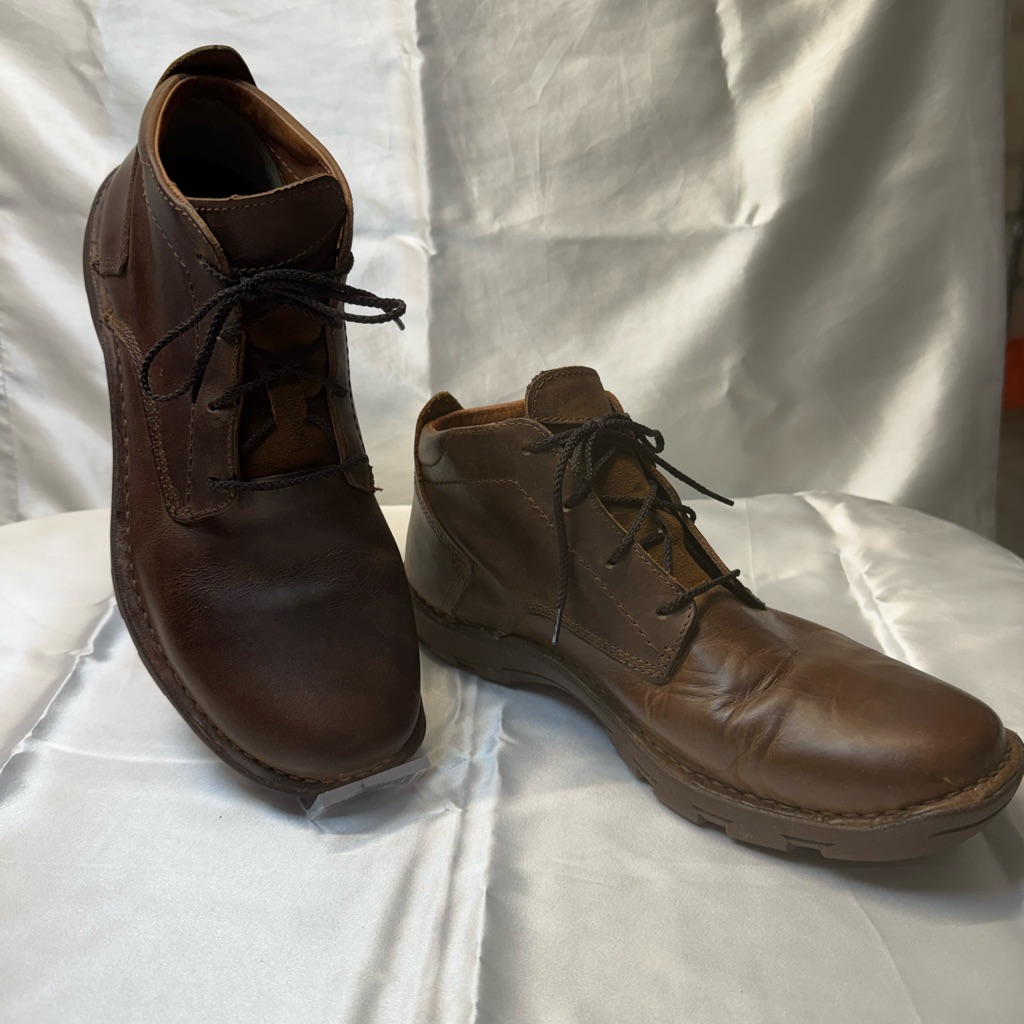 Metro Style Men Boots Rocky Brand Dark Brown Leather Chukka Boots Rubber Sole
